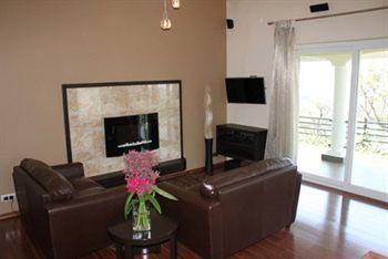 Farview Mountain Resort Villas Ooty Esterno foto